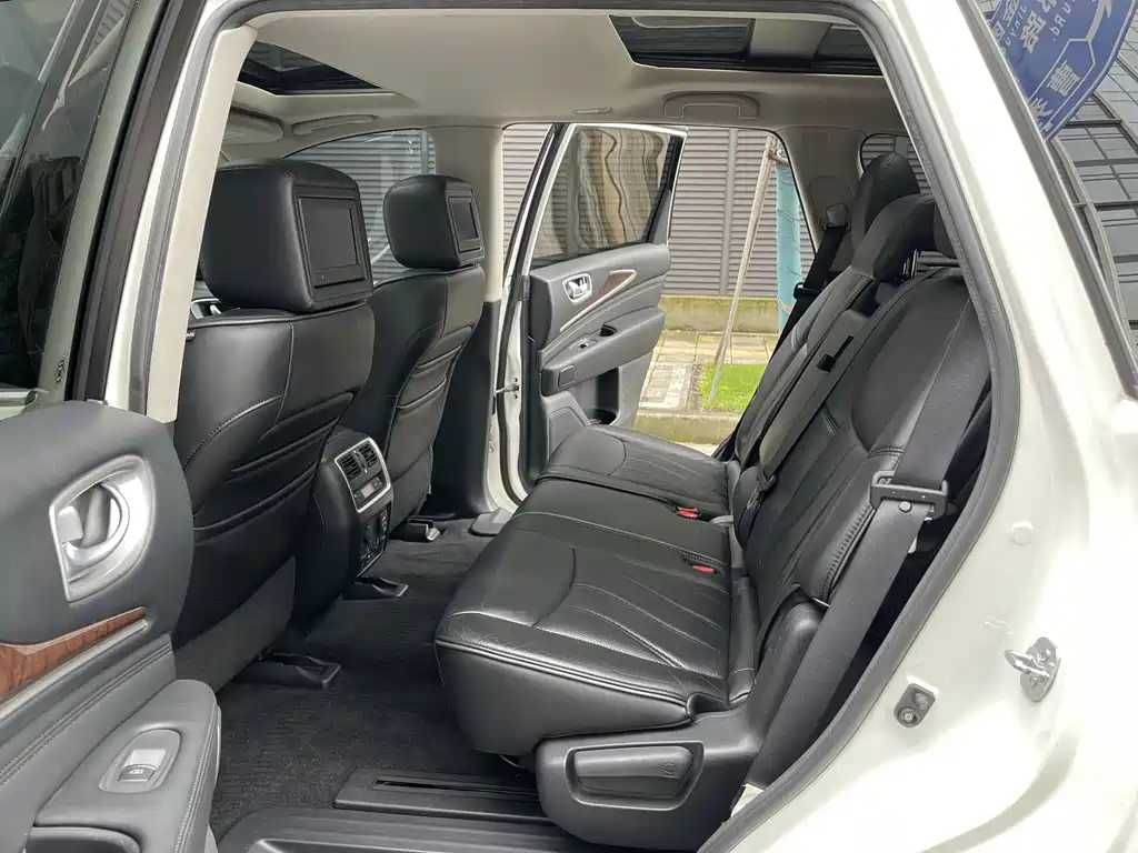 Infiniti JX 2014 — фото 10