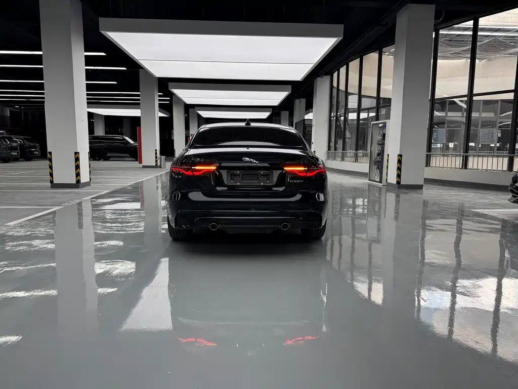 Jaguar XEL 2022 — фото 16