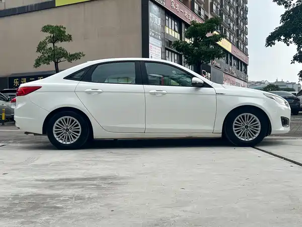 Ford Escort 2018