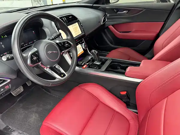 Jaguar XEL 2022