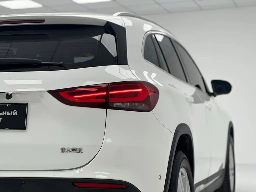 Mercedes-Benz GLA 2022 — фото 9