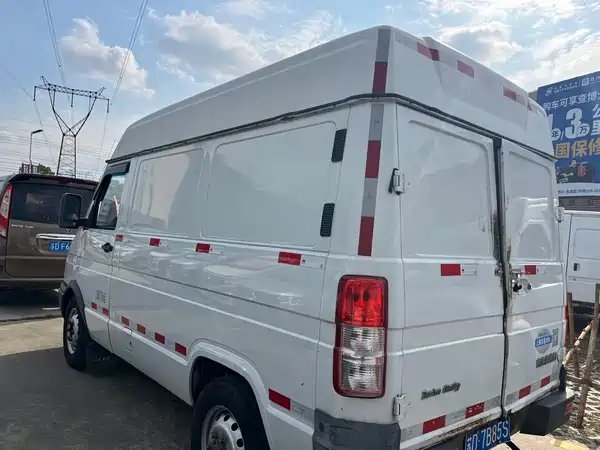 Iveco Proud 2017