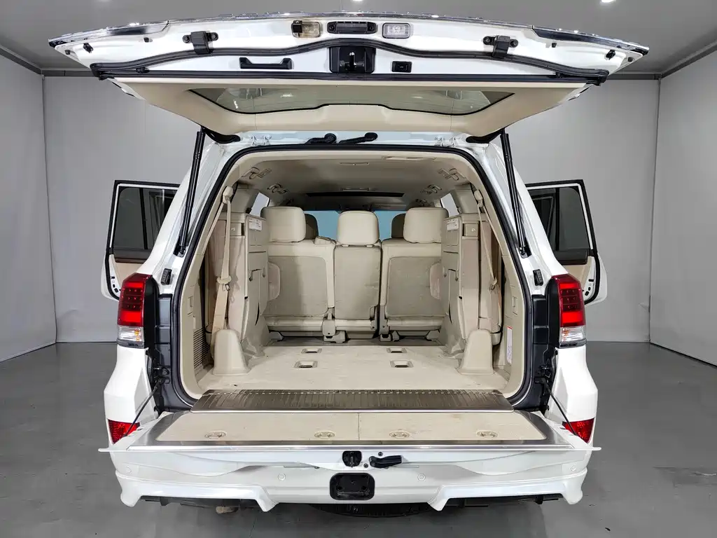 Toyota Land Cruiser 2020 — фото 14