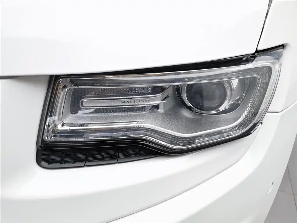 Jeep Grand Cherokee 2014