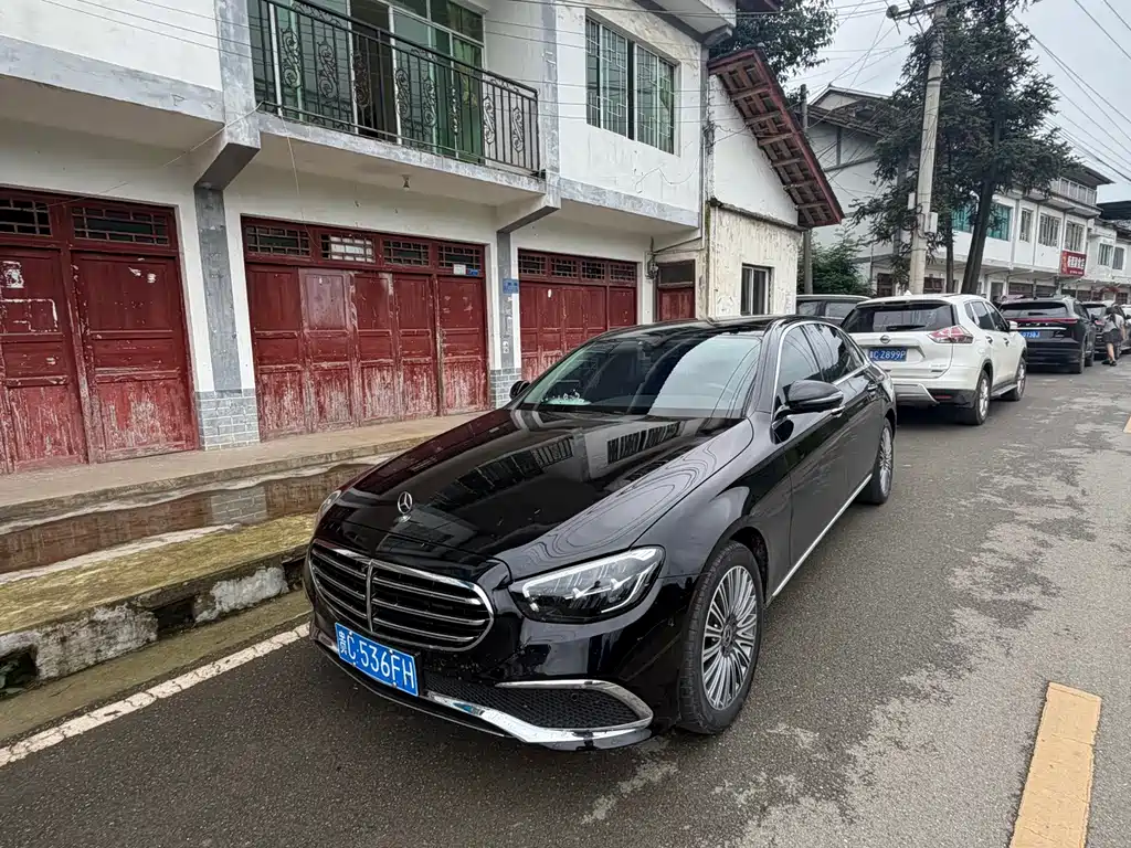 Mercedes-Benz E-Class 2023