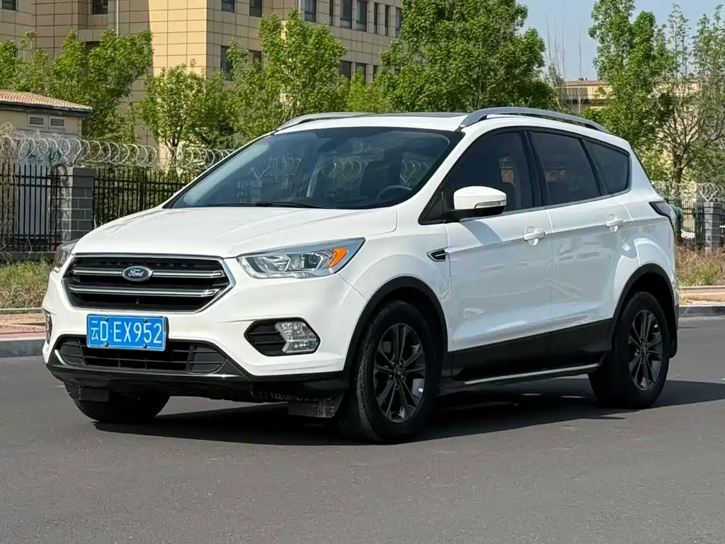Ford Kuga 2020 — фото 3