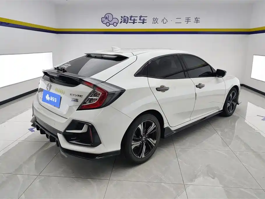 Honda Civic 2021 — фото 3