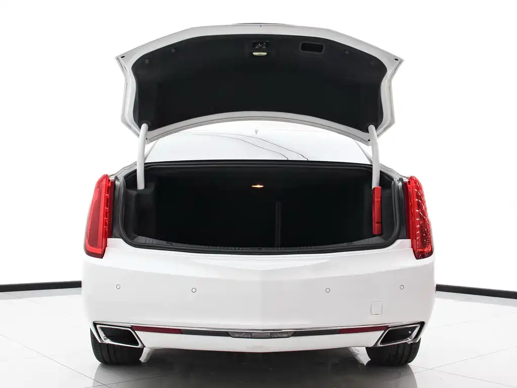 Cadillac XTS 2016 — фото 13