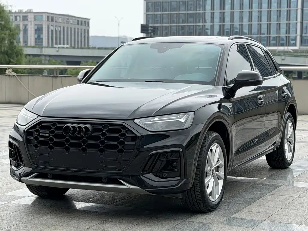 Audi Q5L 2022