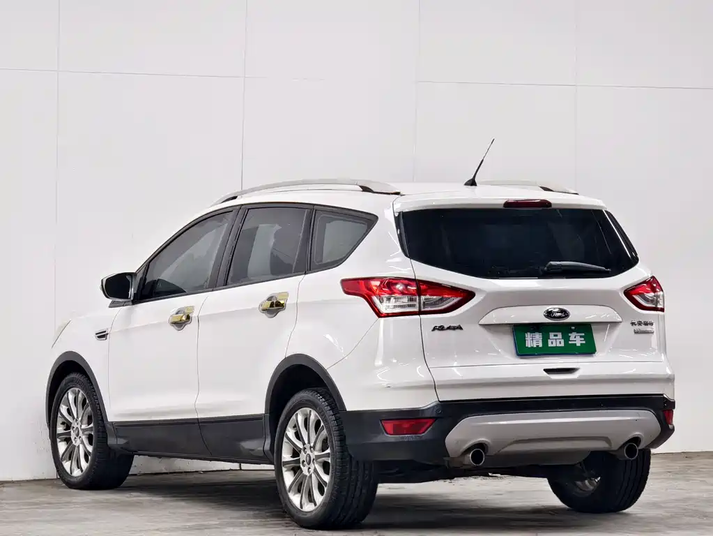 Ford Kuga 2016 — фото 6
