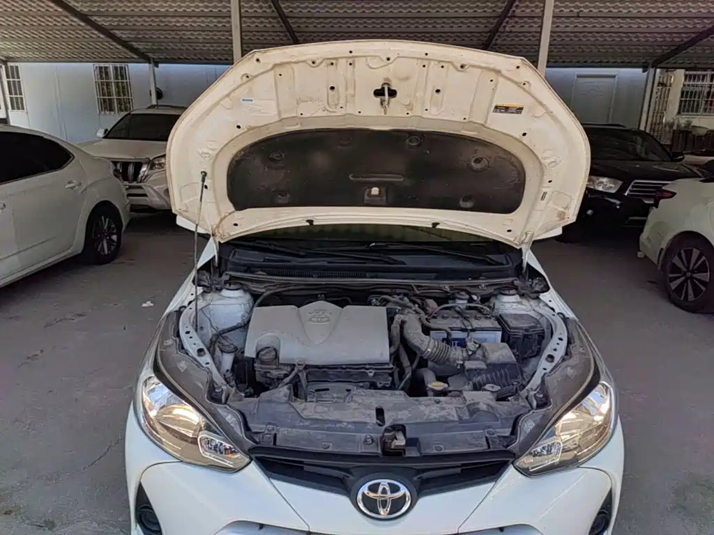 Toyota Yaris L 2018 — фото 20