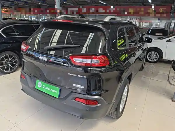 Jeep Cherokee 2017
