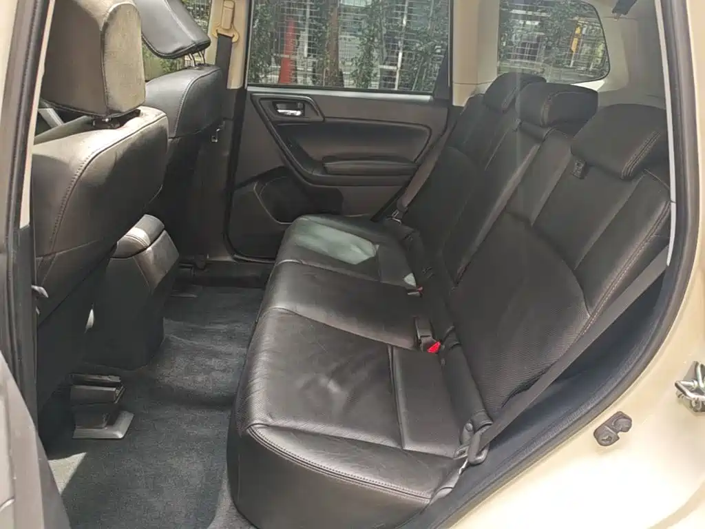 Subaru Forester 2015 — фото 17