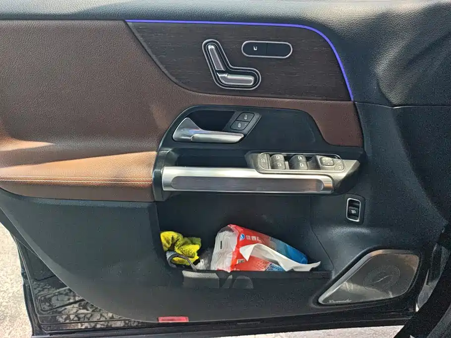 Mercedes-Benz GLB 2020