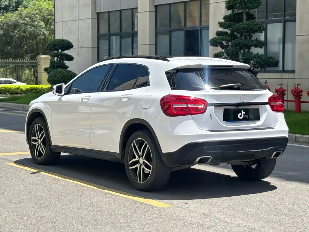 Mercedes-Benz GLA 2017 — фото 6