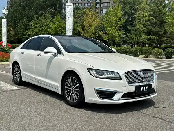 Lincoln MKZ 2017
