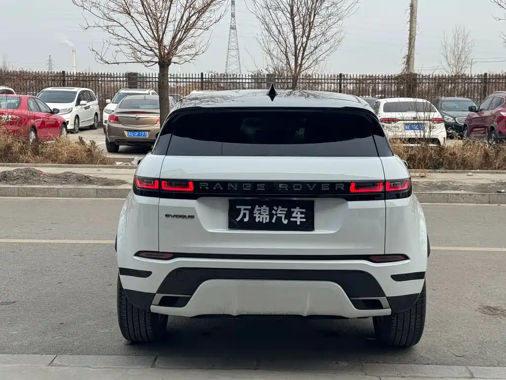 Land Rover Evoque 2022 — фото 5
