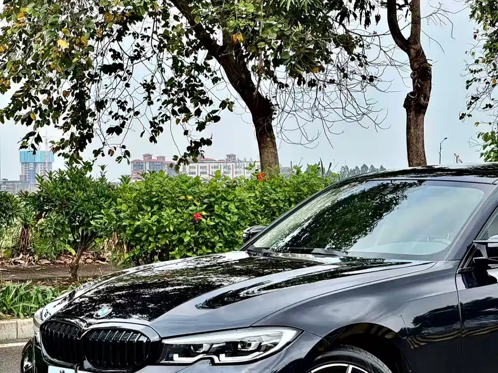 BMW 3 Series 2022 — фото 15