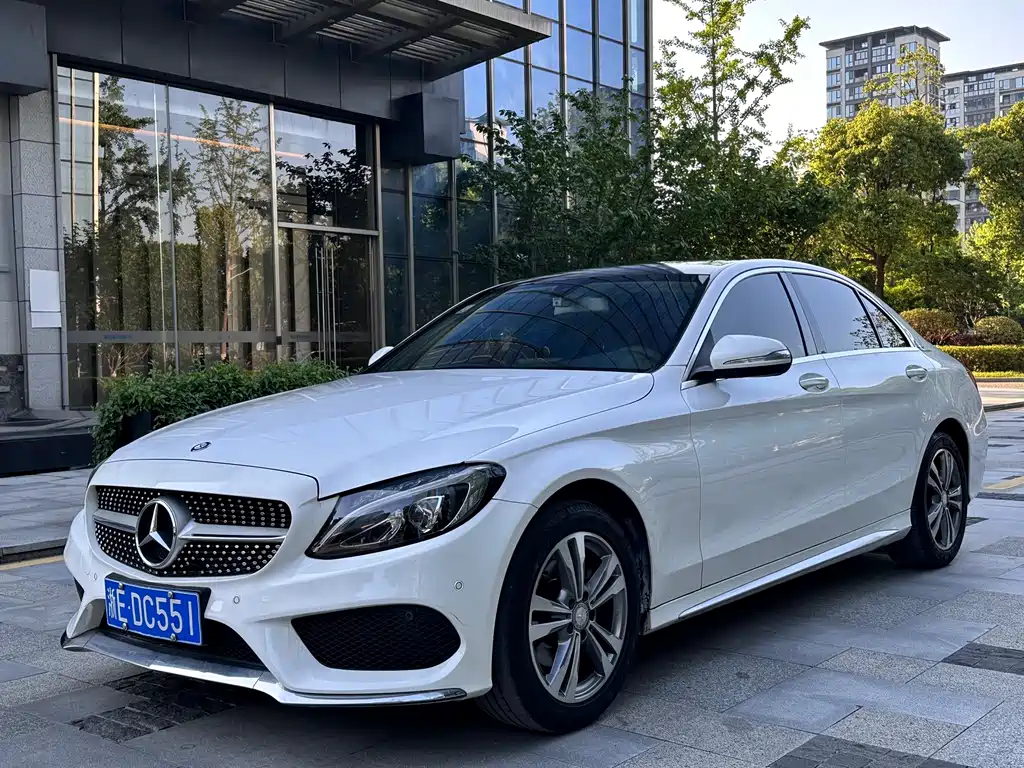Mercedes-Benz C-Class 2017 — фото 1