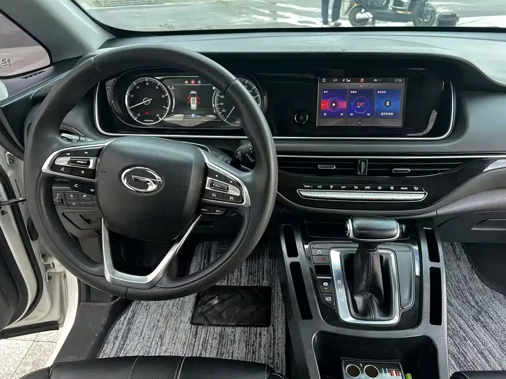 GAC Motor Trumpchi M6 2021 — фото 13