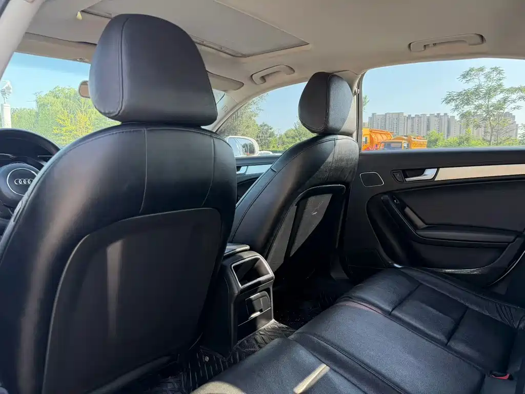 Audi A4L 2013