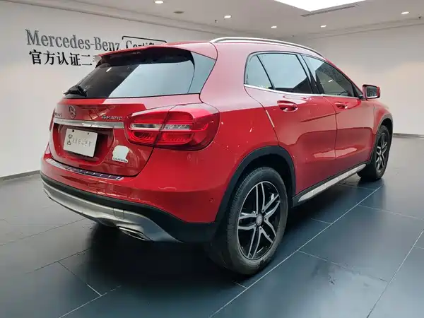 Mercedes-Benz GLA 2016