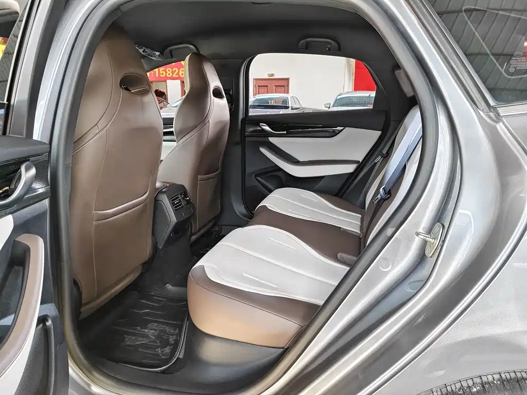 BYD Qin PLUS 2023 — фото 6
