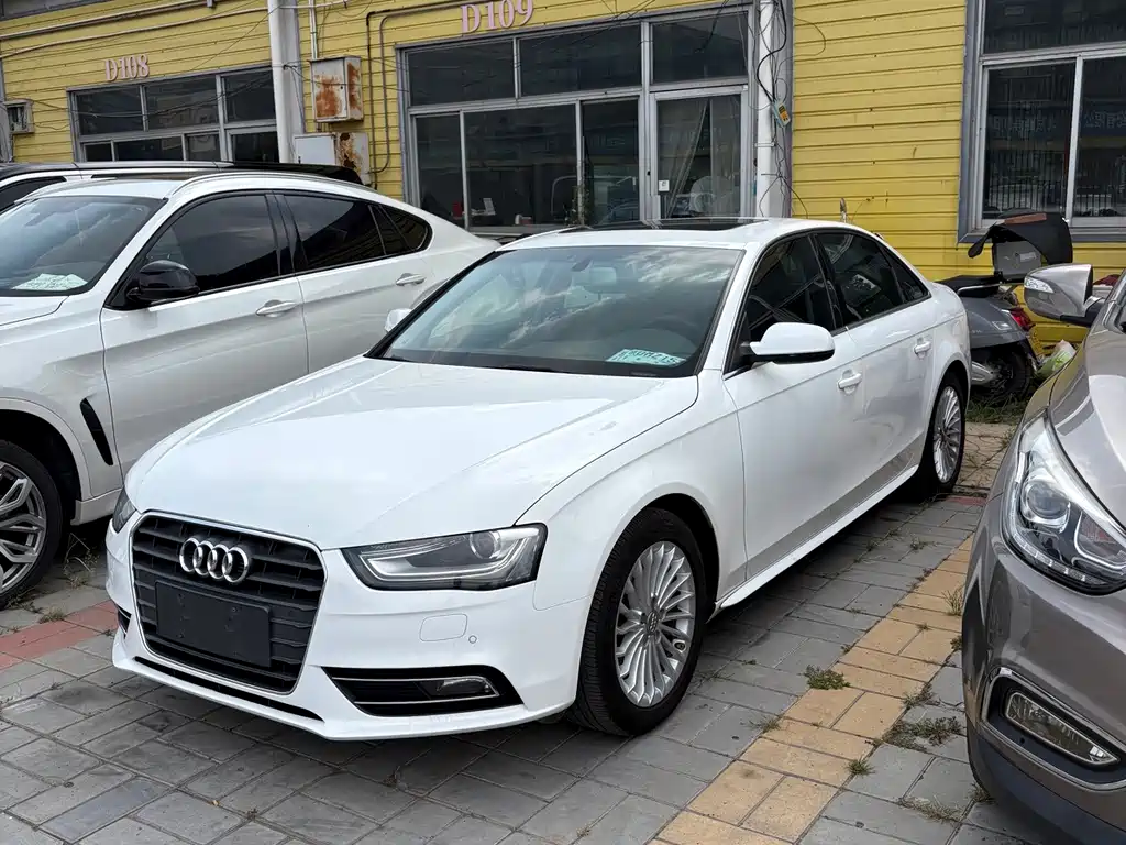 Audi A4L 2014