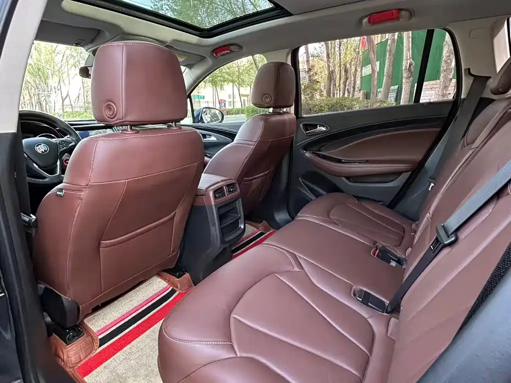 Buick Envision Plus 2020 — фото 8