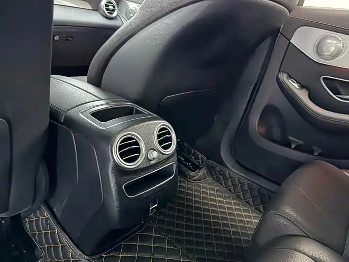 Mercedes-Benz GLC 2022 — фото 10