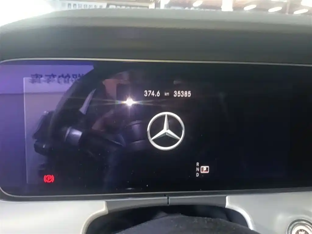 Mercedes-Benz E-Class 2021 — фото 12