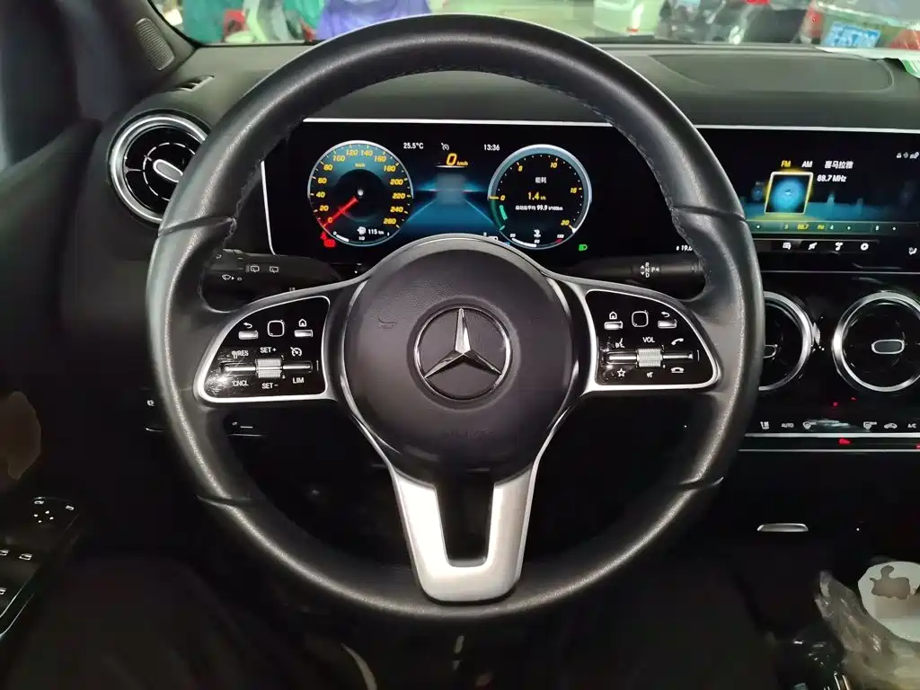 Mercedes-Benz B-Class 2021