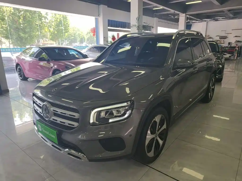 Mercedes-Benz GLB 2021