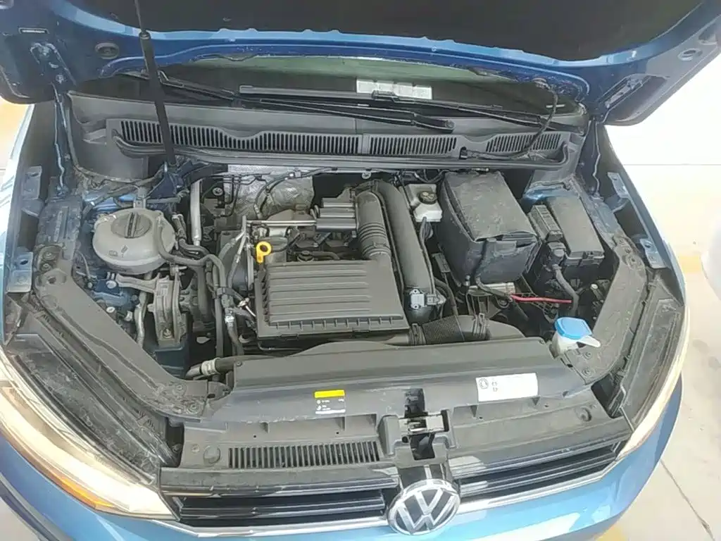 Volkswagen Touran 2018 — фото 20