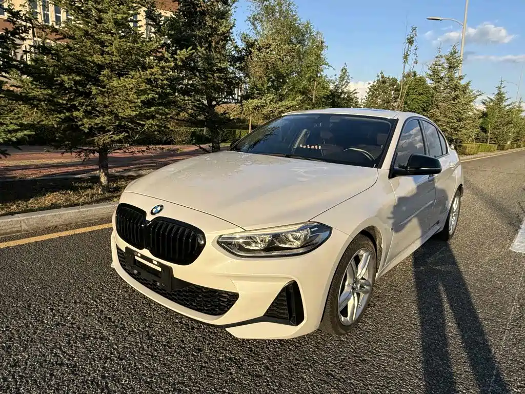 BMW 1 Series 2023