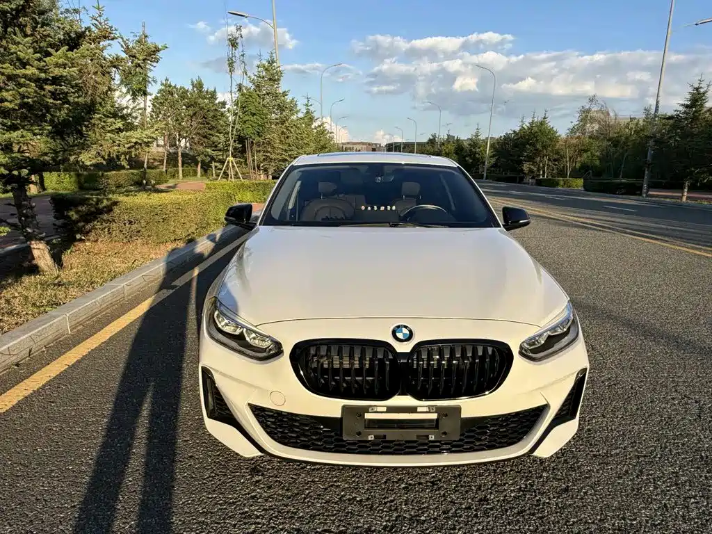 BMW 1 Series 2023