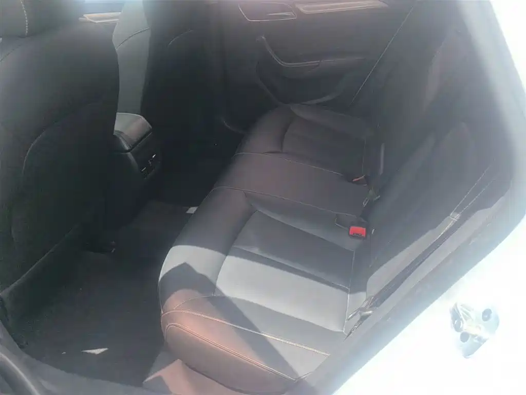 Roewe i6 Classic 2019 — фото 17