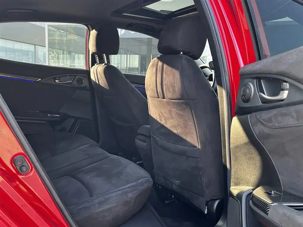 Honda Civic 2020 — фото 17