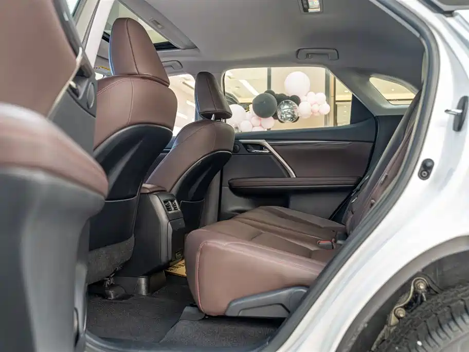 Lexus RX 2022 — фото 15