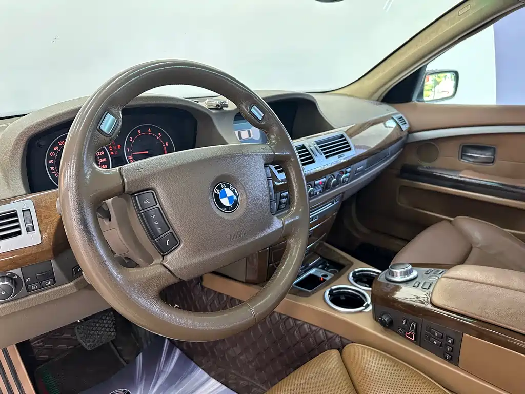 BMW 7 Series 2008 — фото 15