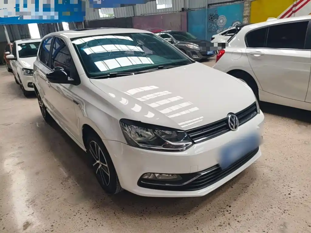 Volkswagen Polo 2015