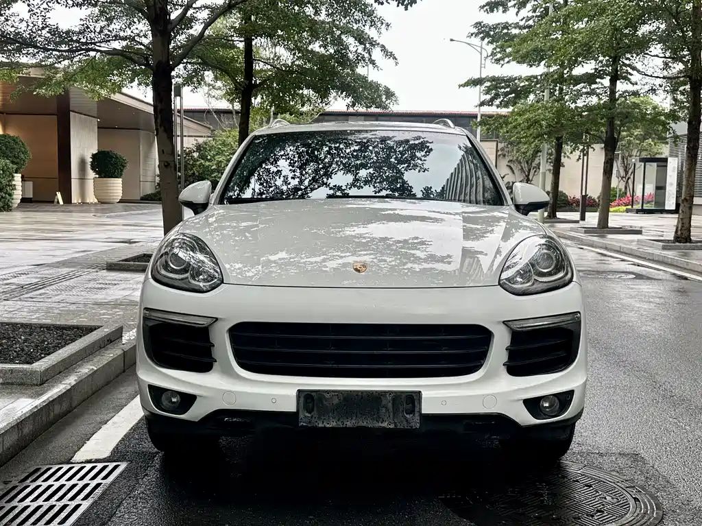 Porsche Cayenne 2016 — фото 2
