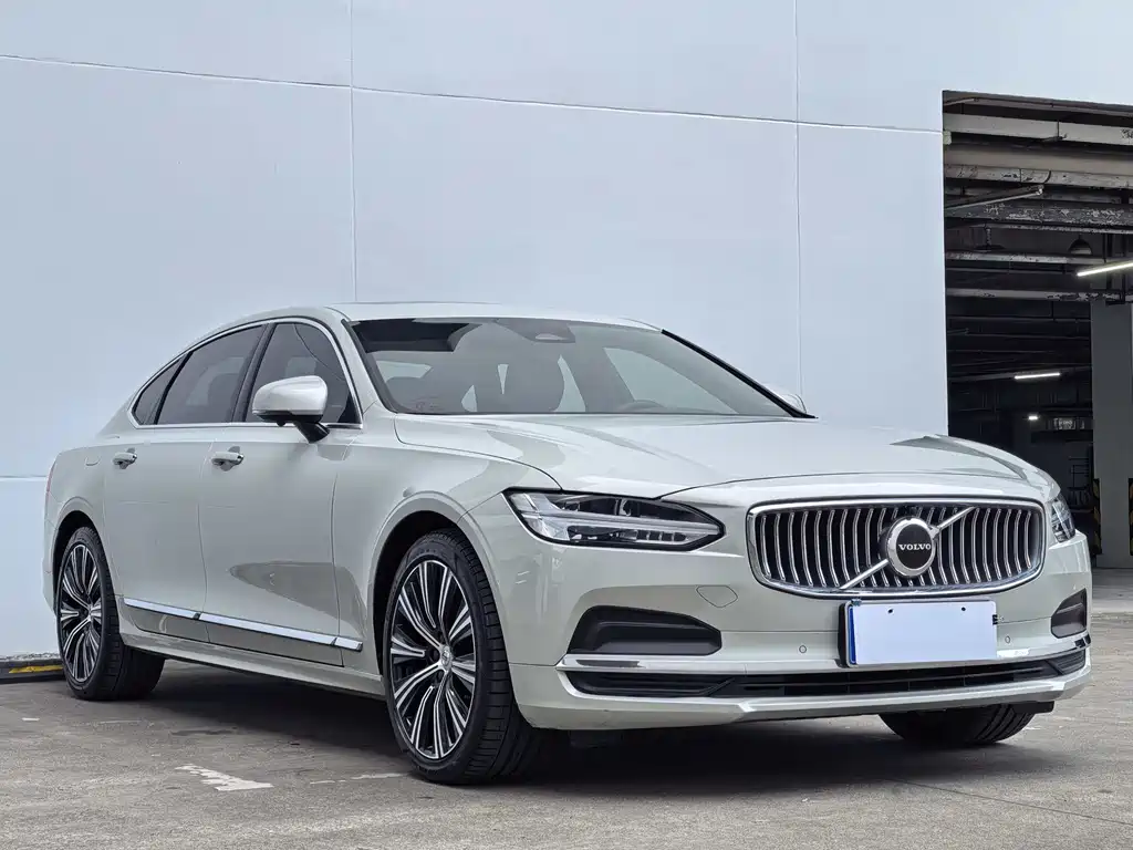Volvo S90 2022 — фото 3