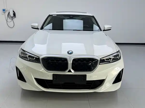 BMW i3 2023