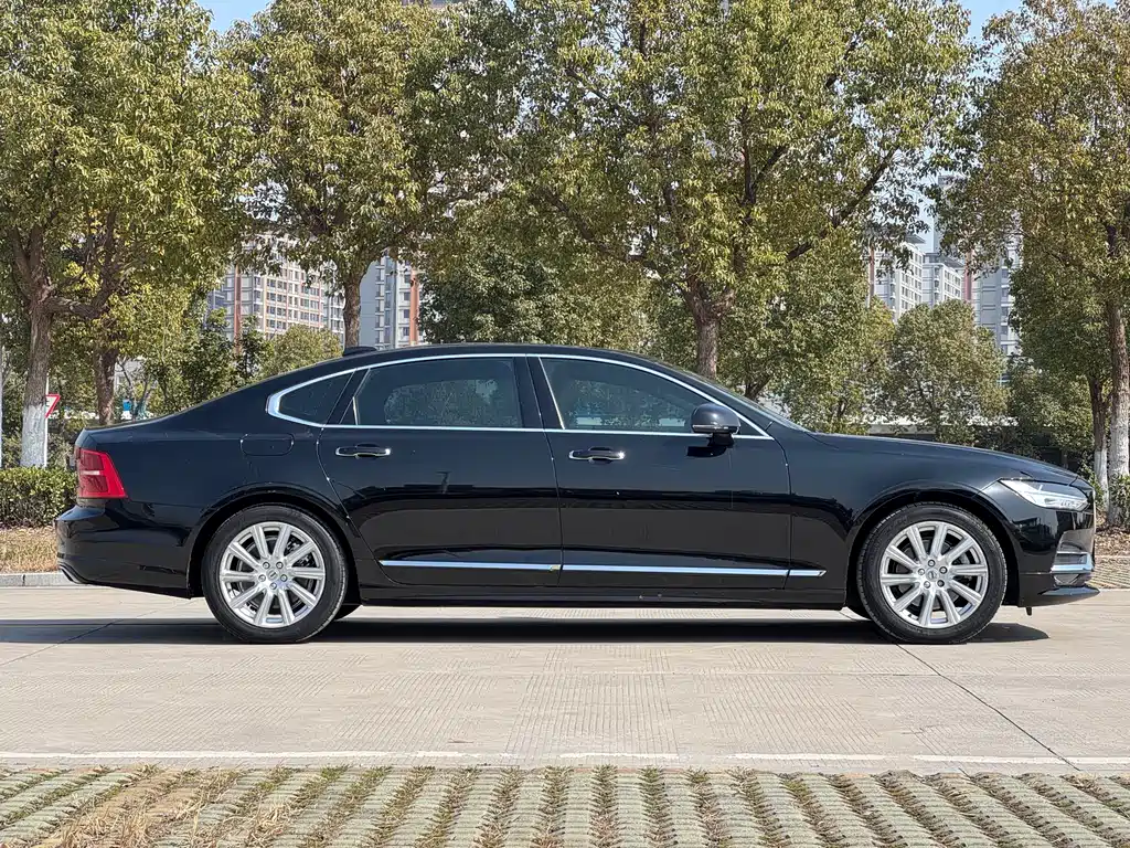 Volvo S90 2019 — фото 2