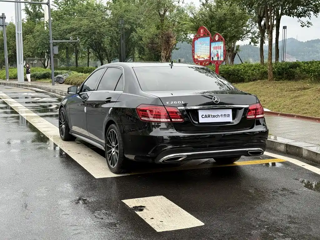 Mercedes-Benz E-Class 2014 — фото 13