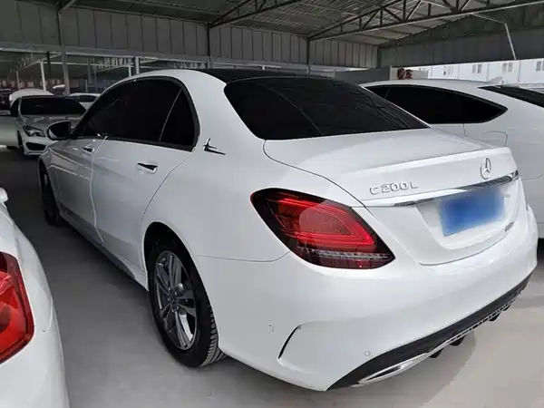 Mercedes-Benz C-Class 2021