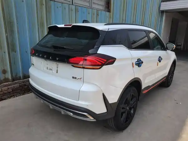 Geely Boyue 2022