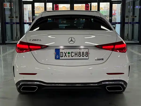 Mercedes-Benz C-Class 2025