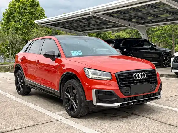 Audi Q2L 2018